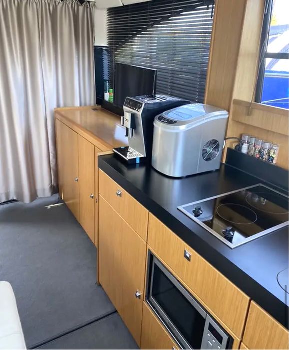 Яхта Bavaria 42 Virtes