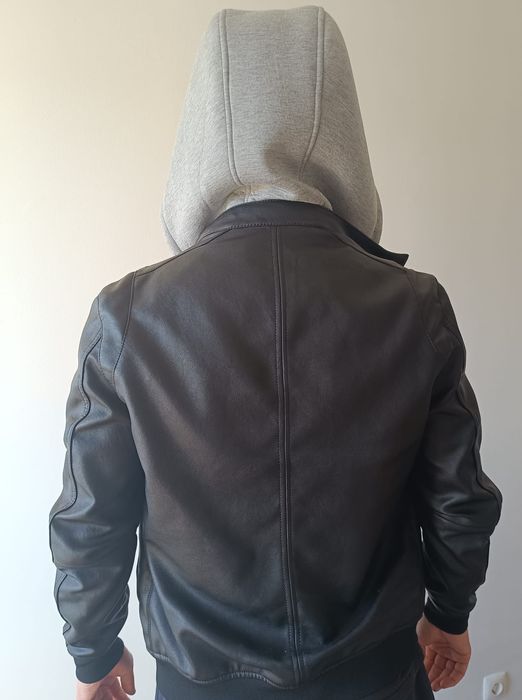 Casaco de pele sintética preta - Zara