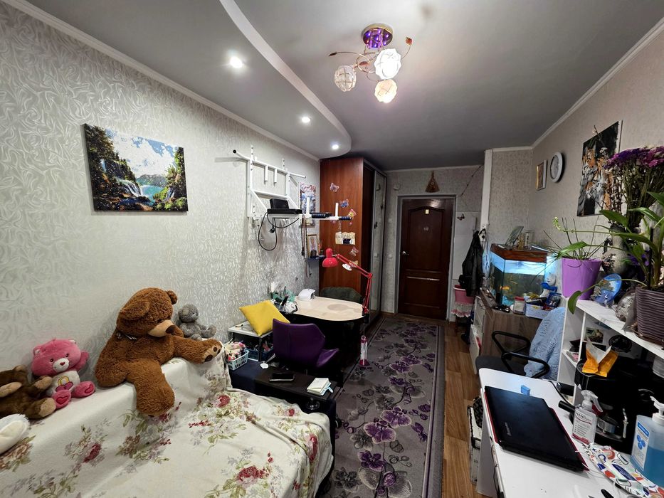ПРОДАЖ кімната в гуртожитку