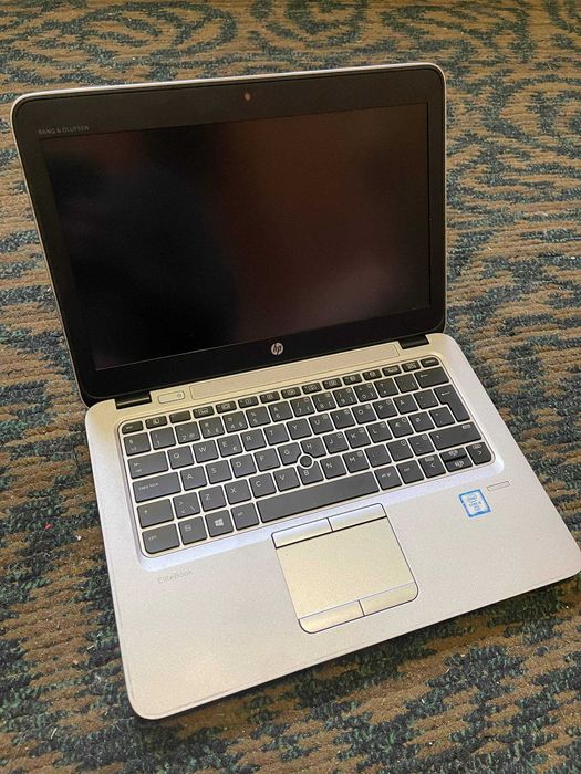 Ігровий ноутбук HP i5-6300 8 ггб озу ddr4 SSD в гарному стані