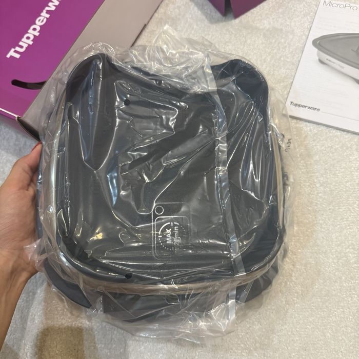 MicroPro Tupperware + Forma