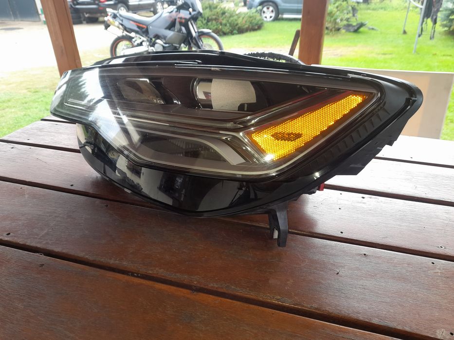 AUDI A6C7 lift lampa lewa full led USA 4G0.941033