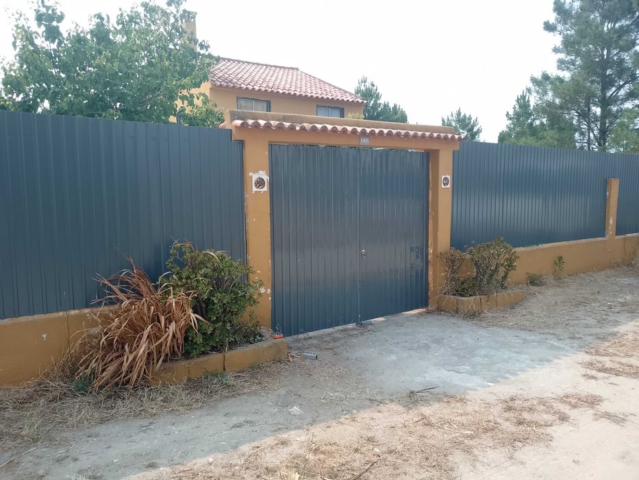 Fences and Gates513305048924835845