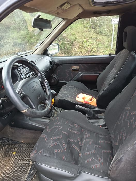 Opel Frontera  em bom estado