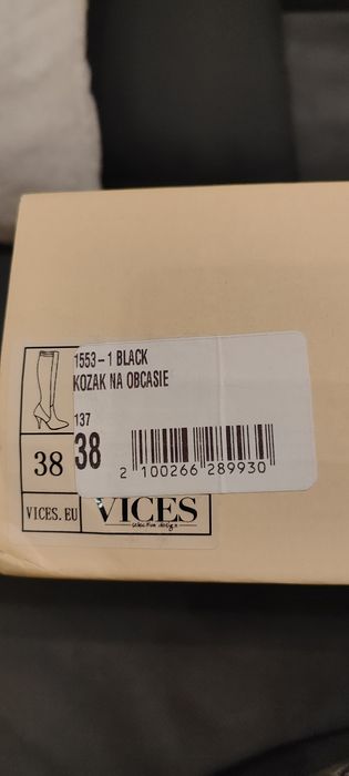 Nowe. Wysokie, skarpetowe kozaki na obcasie rozmiar 38