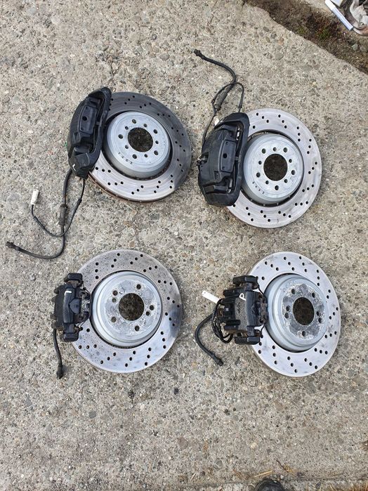 Zaciski Tarcze Przód Tył Hamulcowe bmw m3 e92 e93 e90 v8 420km