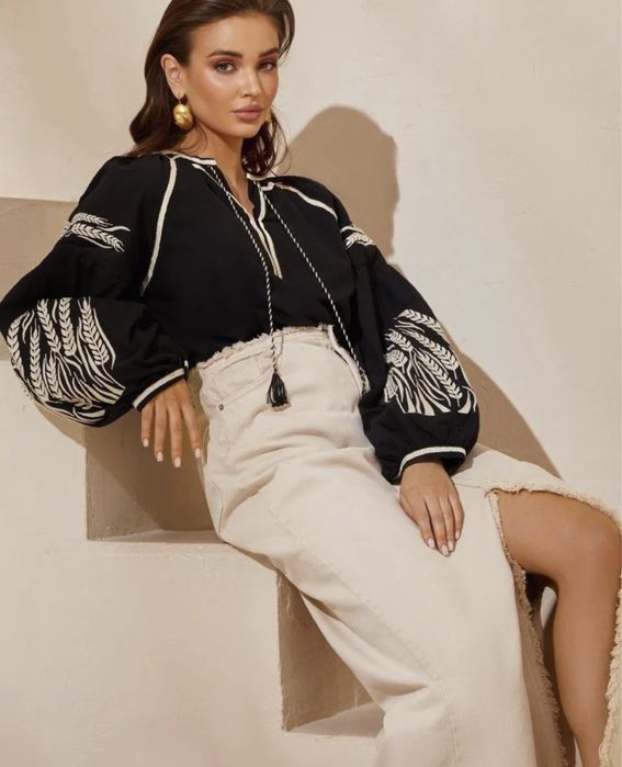 Вишиванка вишиті сорочки блузи жіночі рубашки національний одяг