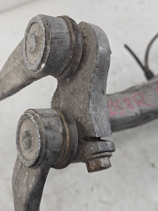 Zwrotnica prawa przednia przód 4G0407242D AUDI A4 B8 A5 LIFT 11-15 Q5 8R A6 C7