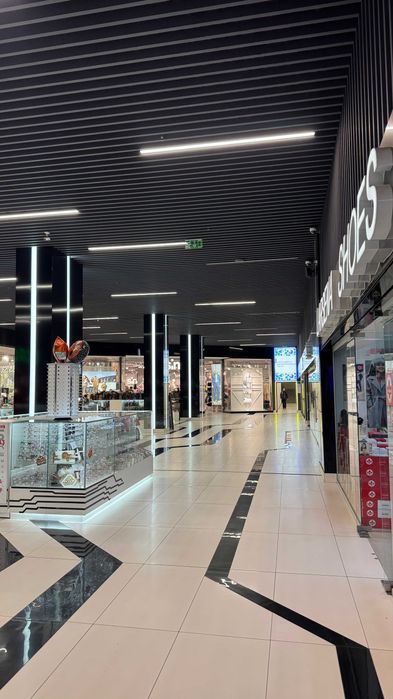 Оренда торгового "острова" 6 кв.м у ТРЦ NEOPLAZA (Марії Кюрі, 5)