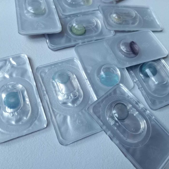 Лiнзи кольоровi без дiоптрiй