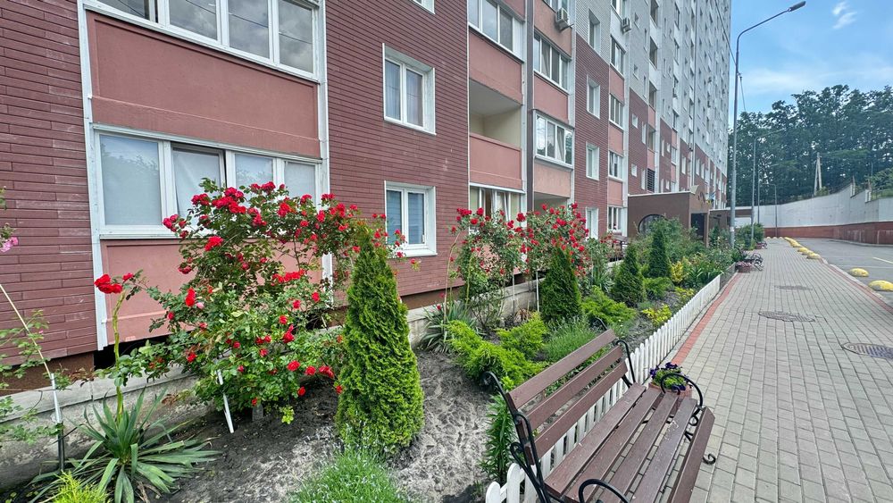 Стильна та сучасна 2 кім квартира м. Вишгород з технікою та меблями.