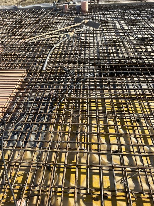 Манолітне перекриття, Монолітна плита, Моноліт