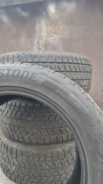 Продам свою зимнюю резину BRIDGESTONE