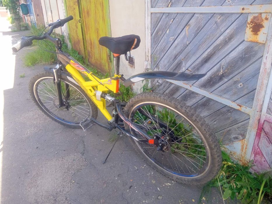 Велосипед двух підвіс