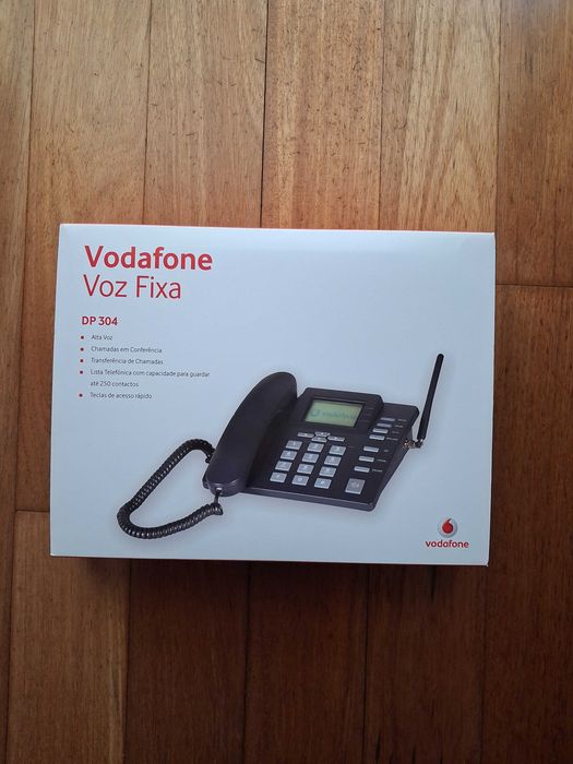 Telefone Digital de Secretária GSM DP304