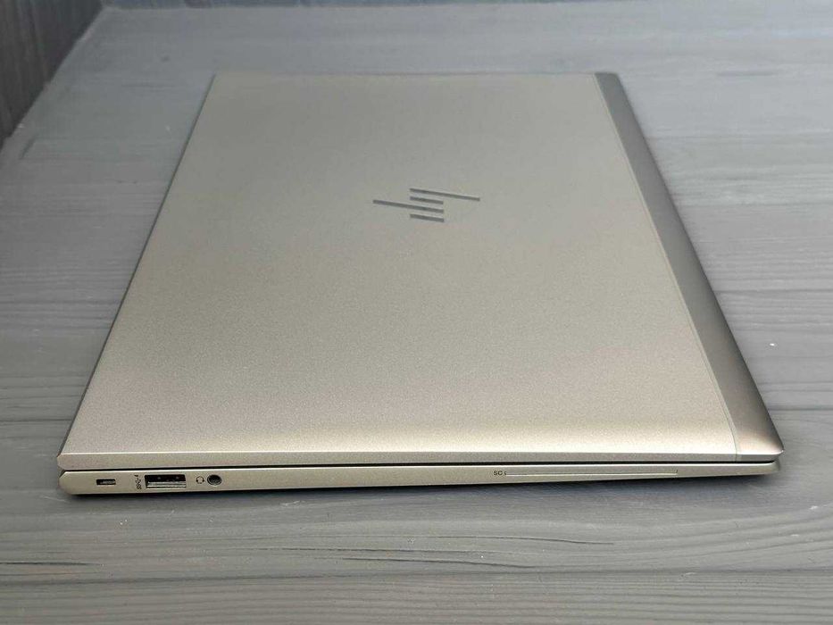 HP EliteBook 850 G7   | i5-10210U  | 16 GB x 256 SSD