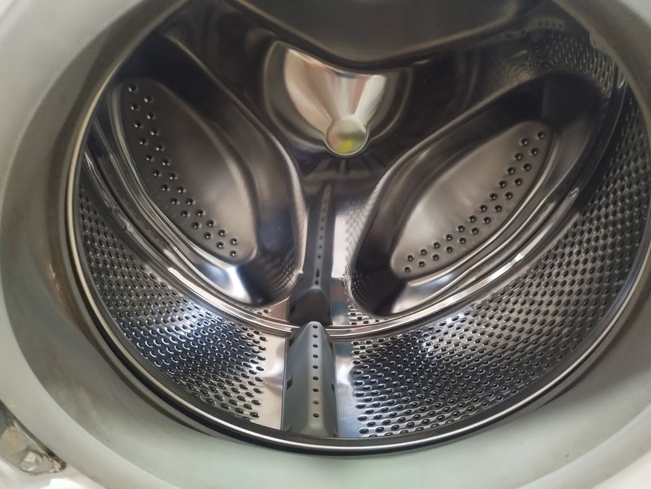 Пральна машина Indesit IWSC 4085 — б/в, робоча
