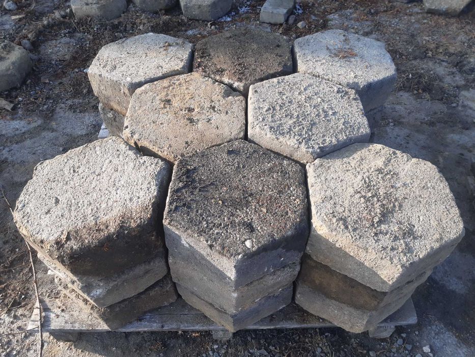 Trylinka kostka betonowa 300szt