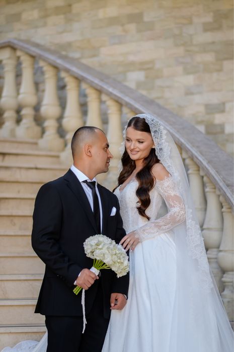 Продам Весільну сукню та туфлі 35 розмір