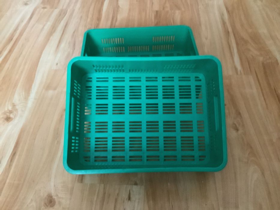 Skrzyneczka plastikowa do owoców i warzyw