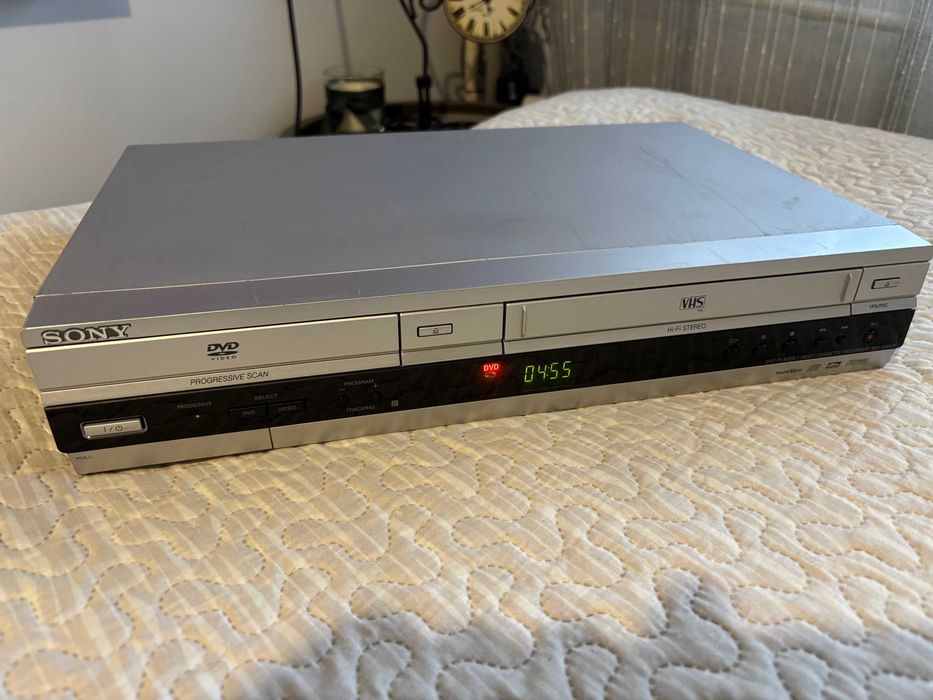 Magnetowid VHS Hi-Fi stereo z dvd SONY SLV-D980P - 100% OK