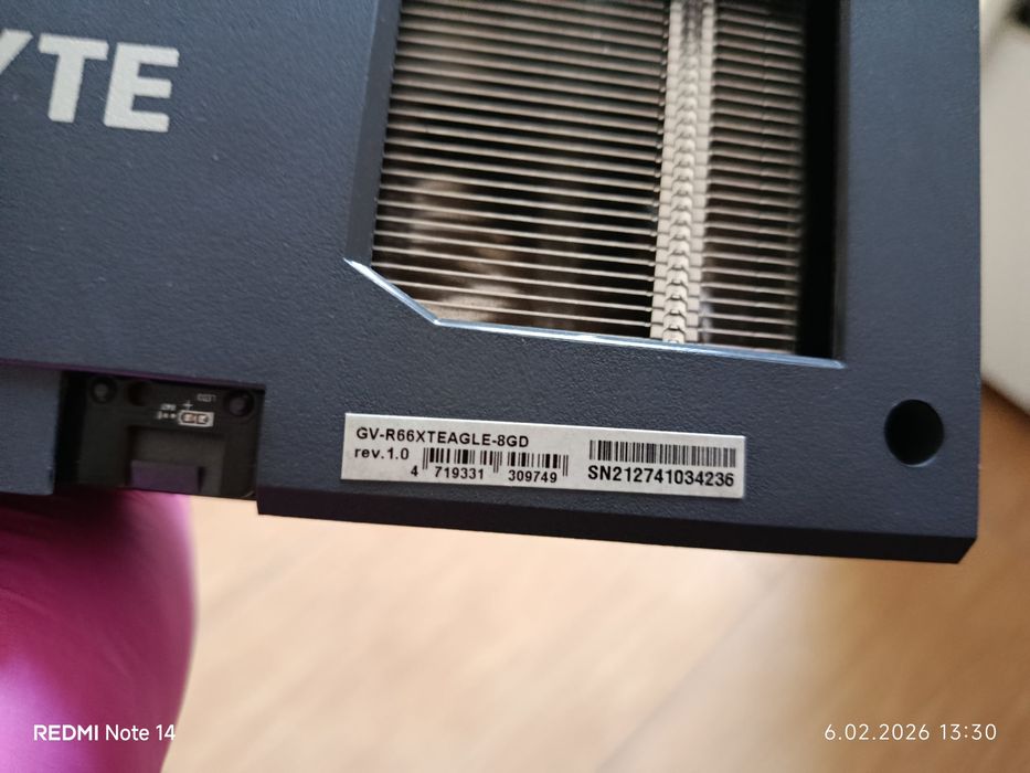AMD Radeon RX 6600 XT GIGABYTE Eagle 8GB