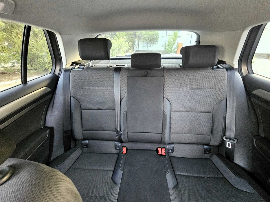 VW Golf 1.6 Tdi 110cv