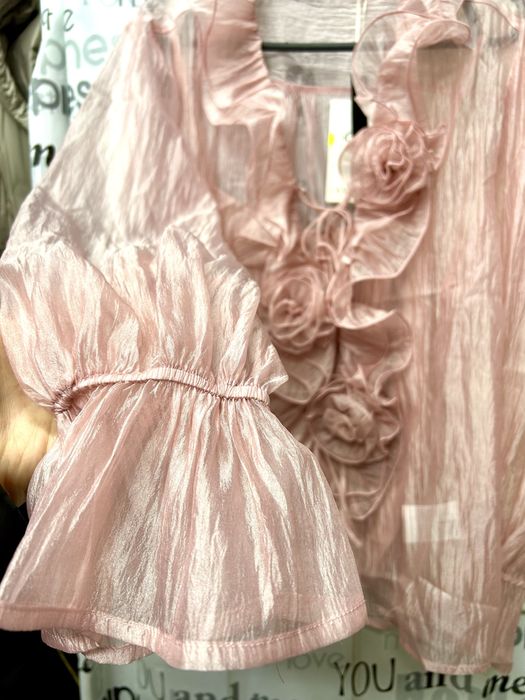 Блуза с воланами романтичная, нарядная, Италия .