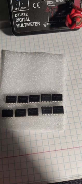 Операционный усилитель LM358P DIP-8