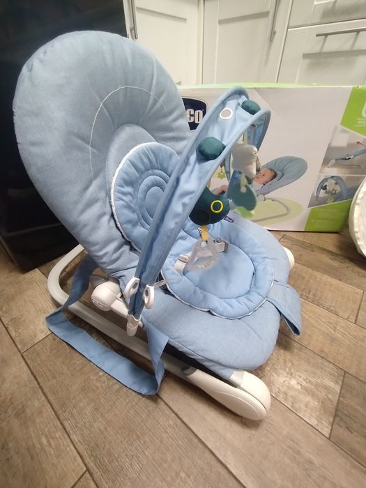 Качеля .качалка. гойдалка шезлонг для малюків чікко chicco hoopla