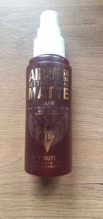Charlotte tilbury setting spray matte