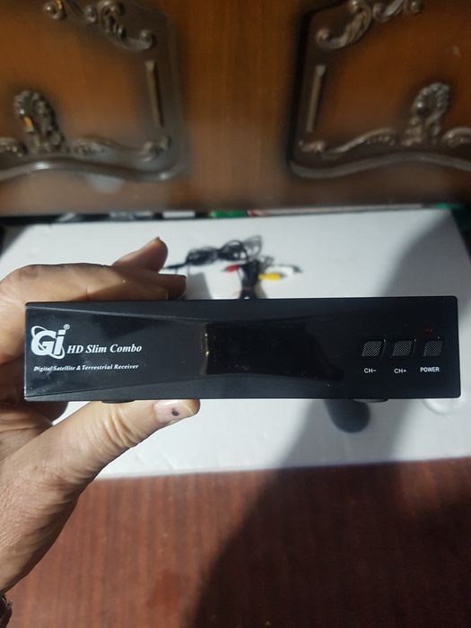 Тюнер Т2 GI HD Slim Combo.