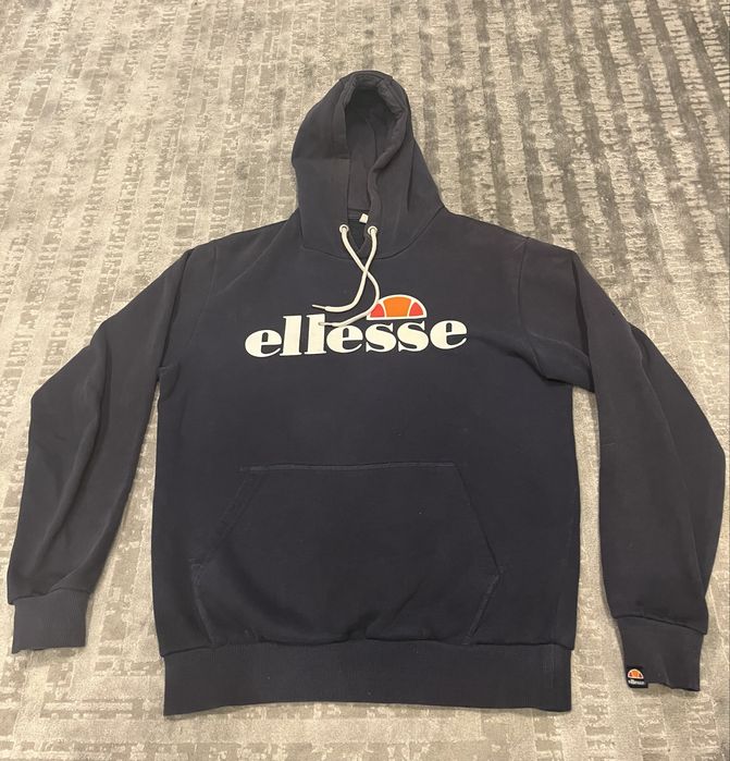 кофта ellesse.