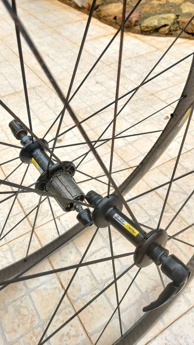 Rodas mavic Cosmic Carbono