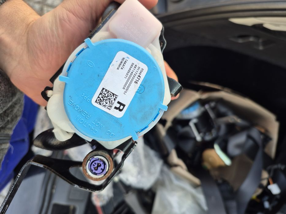 Sprzedam wystrzelone pasy Insignia b