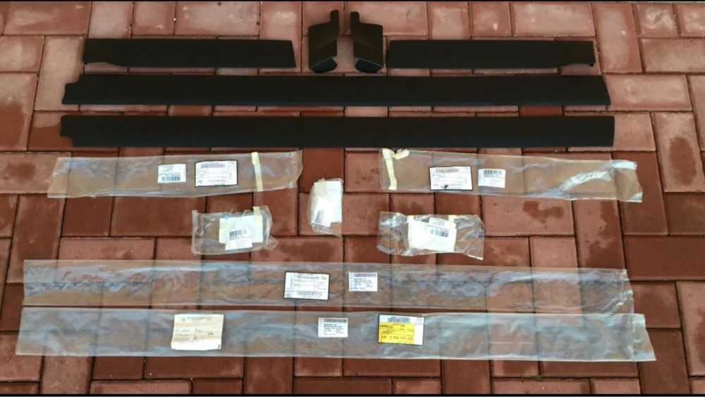 Listwy listwa audi cabriolet B4 80 S2 Gumowe komplet cabrio audi coupe