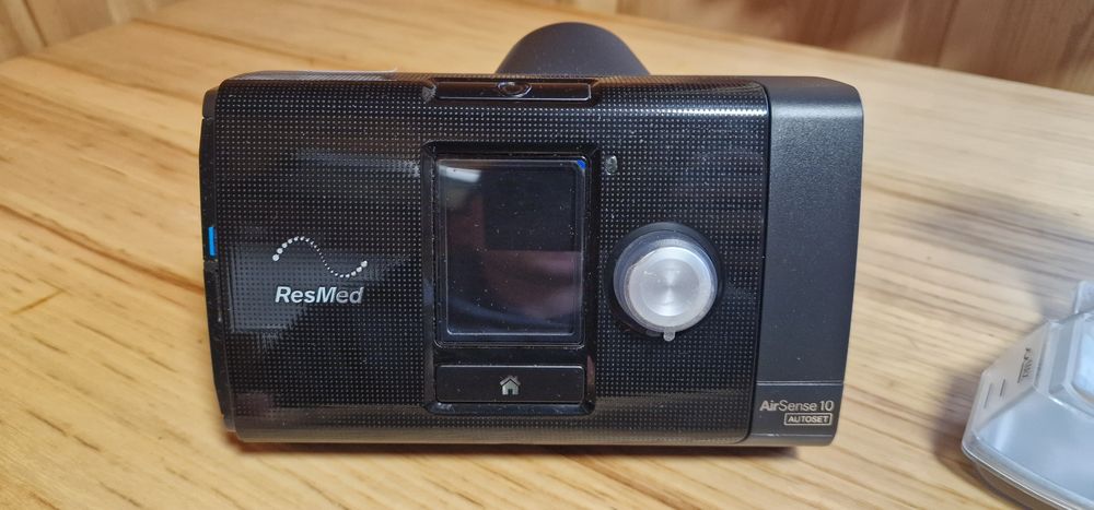 ResMed AirSense 10 AutoSet – APAP/CPAP z nawilżaczem