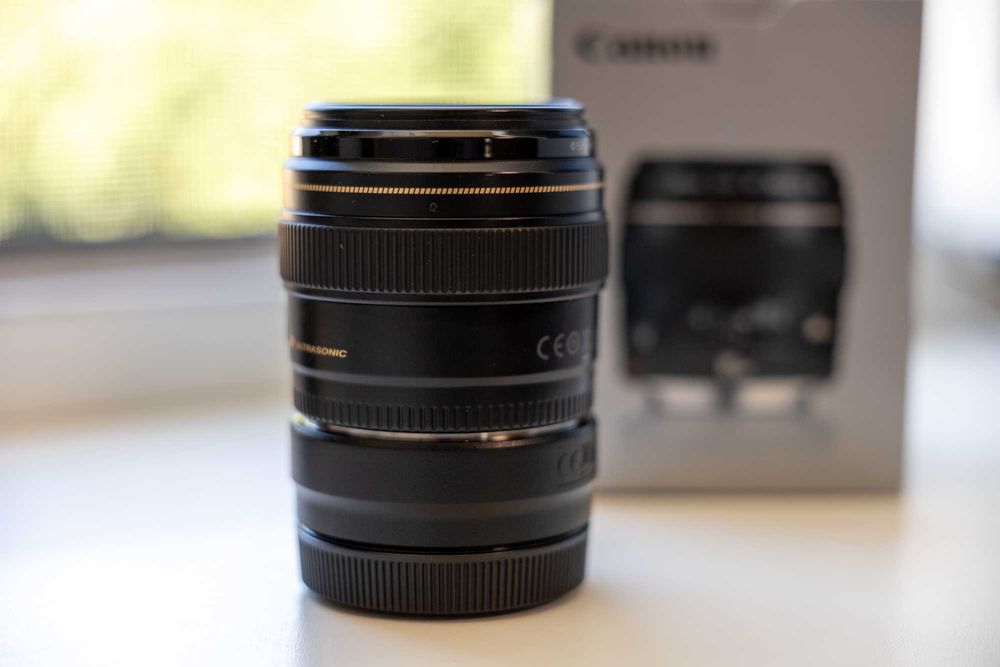 Canon EF 85mm f/1.8 USM + оригінальний адаптер EF-EOS R