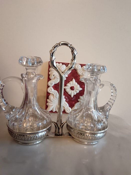 Galheteiro em prata e cristal