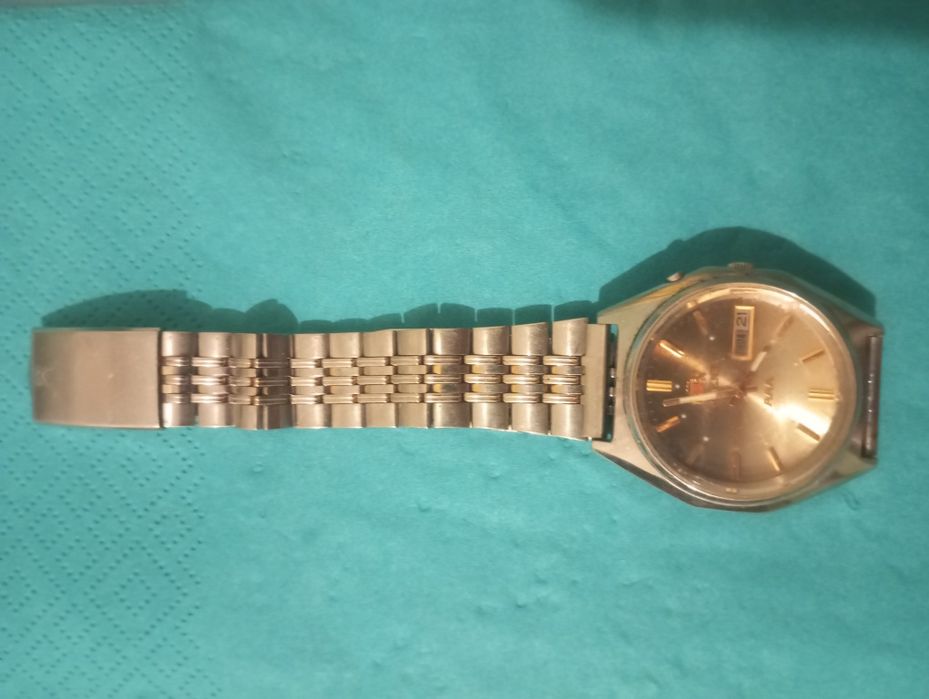 Годинник   "Орієнт" японського виробництва.  Любителям. 80 ті роки.