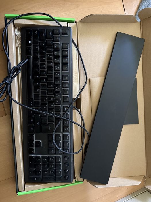 teclado razer ornata v3