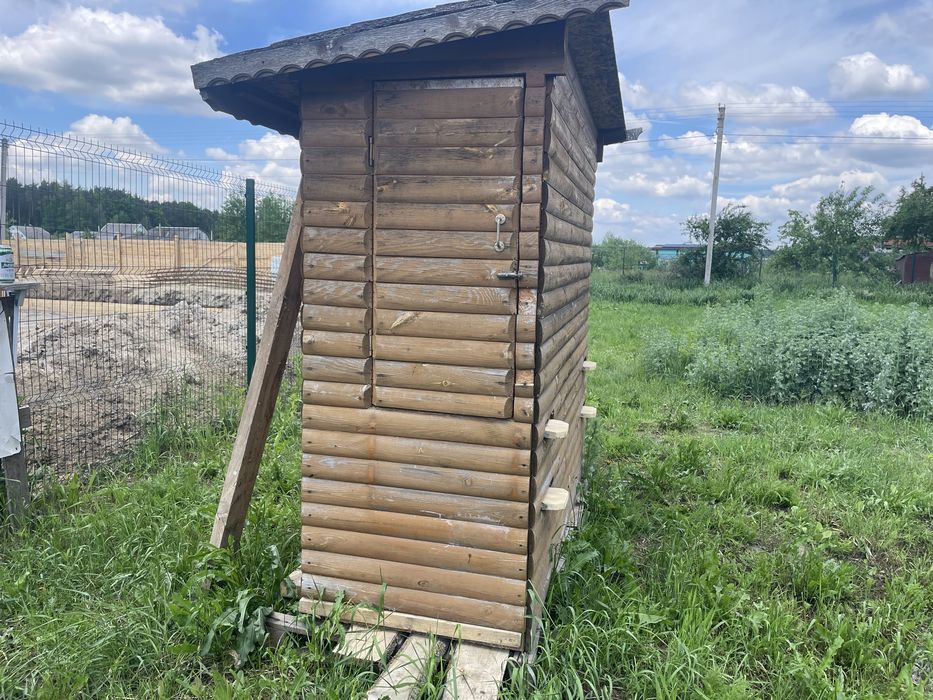 Апібудинок, Апидомик.