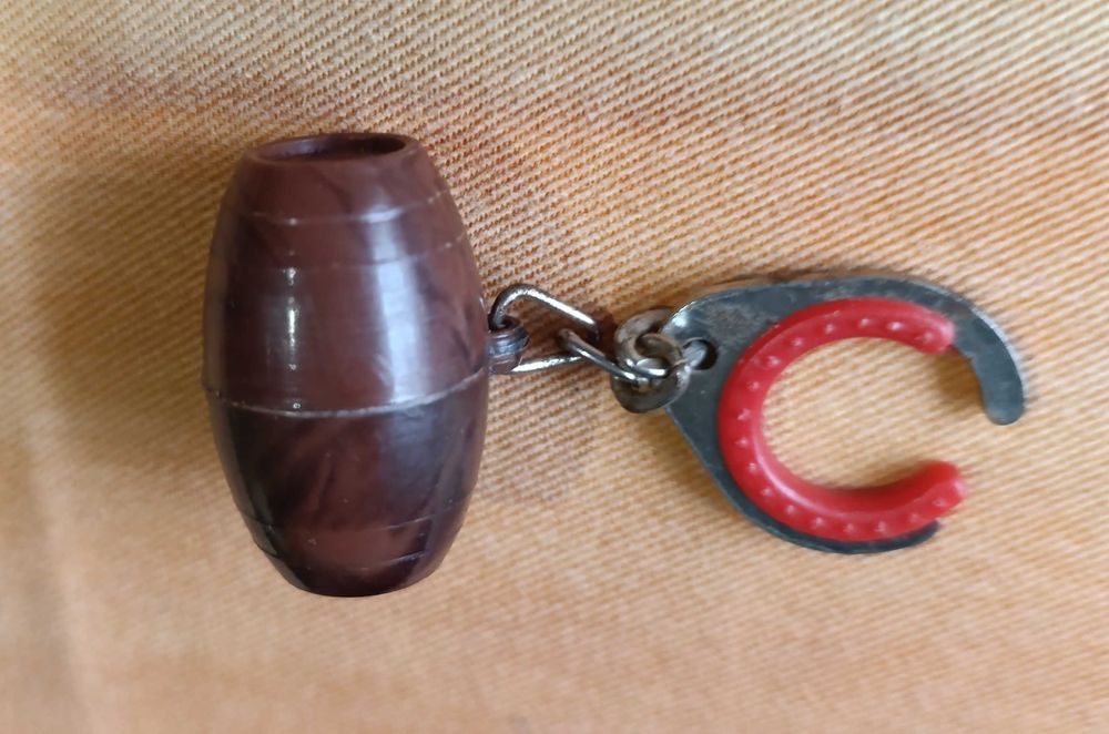 Porta Chaves, Pipo em madeira maciça de carvalho francês