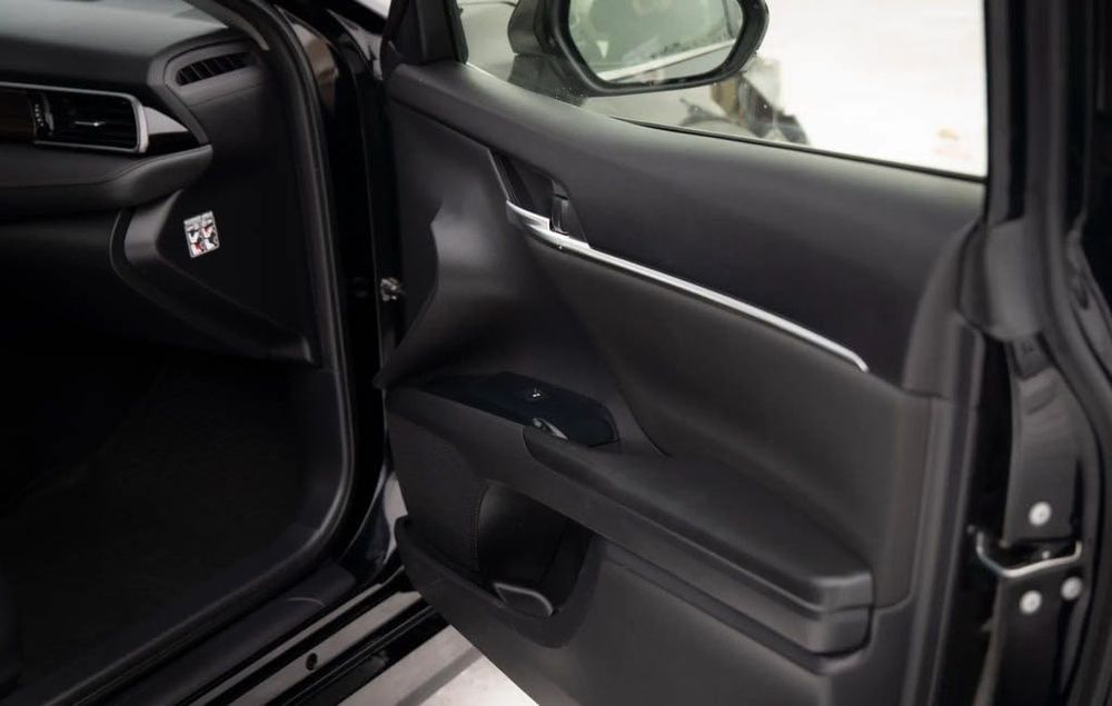 Toyota Camry 2.5 Hybrid 2020