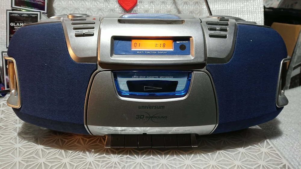 Radiomagnetofon CD Universum