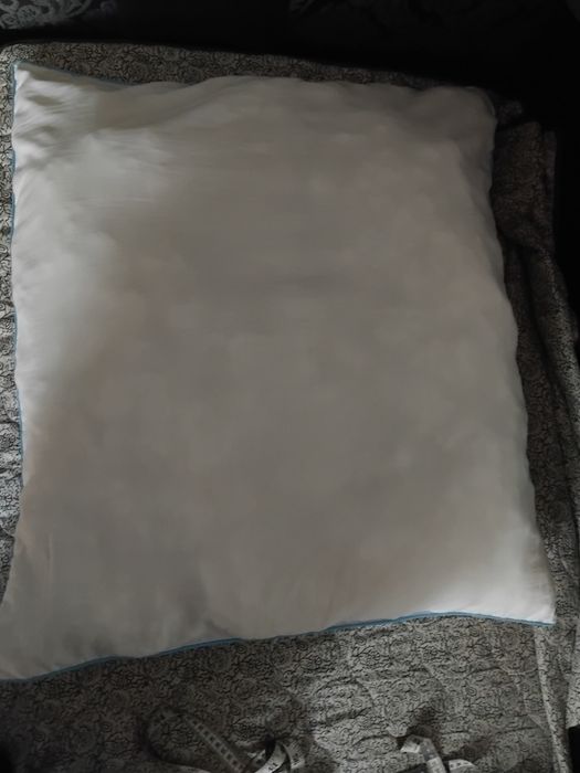 Sprzedam dużą poduszkę
