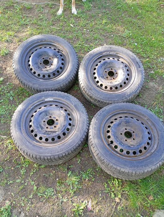 Koła zimowe FORD 205/55/16 5x108