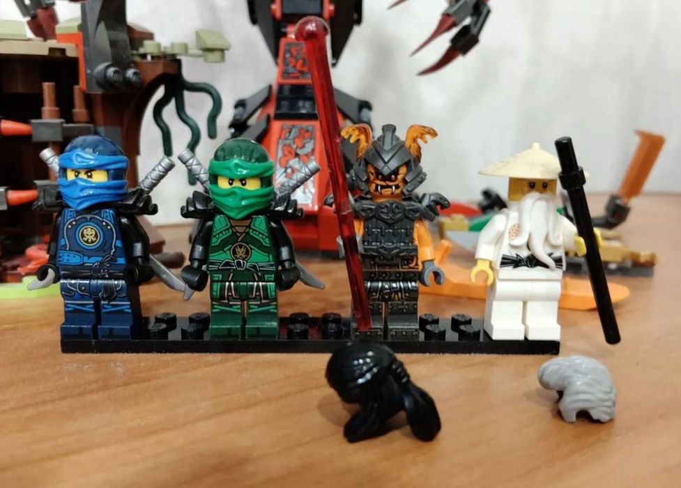 Lego Ninjago 70626 + Золотое Оружие