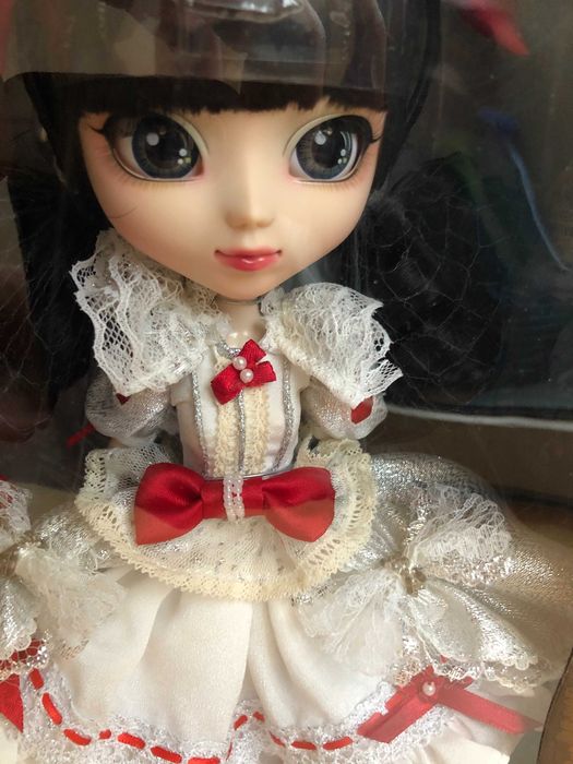 Pullip Snow White