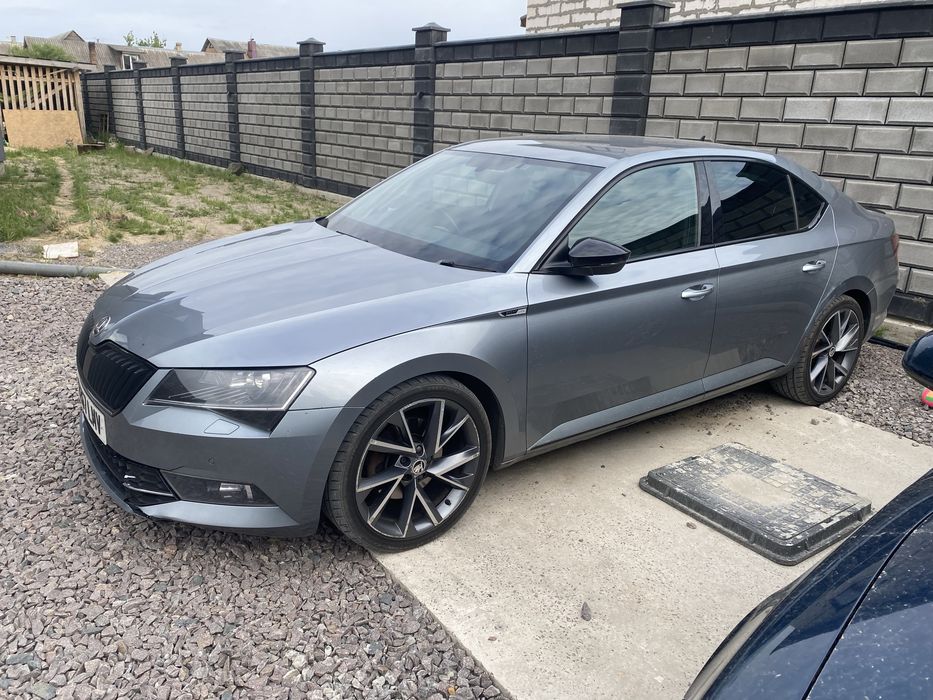 Капот Skoda Superb 3 Шкода Суперб 3